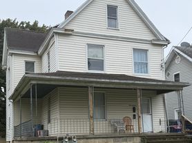 316 E Meyer Ave, New Castle, PA