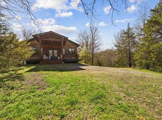 2649 Wildwood Rd, Dandridge, TN 37725