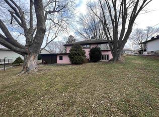5020 Turner Ave, Madison, WI 53716