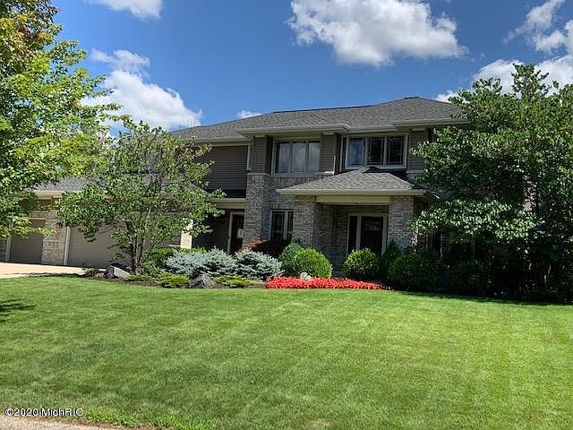 1st image of 1342 Glen Ellyn Dr SE