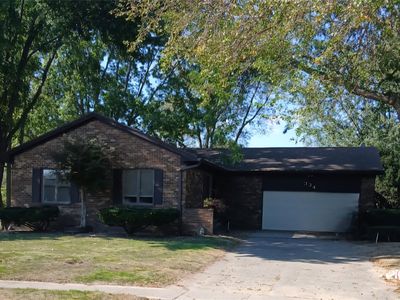 334 W Winds Dr, Almont, MI, 48003