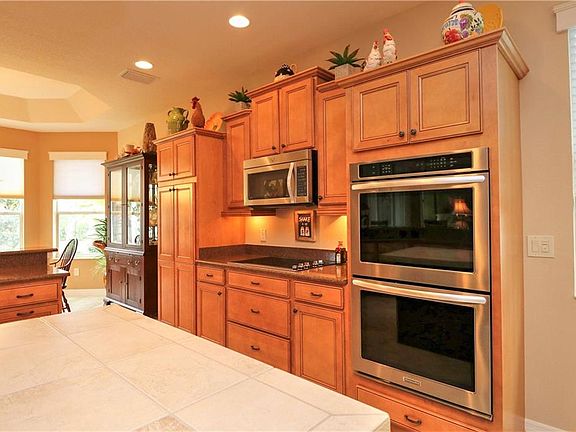 5th image of 1304 Brunell St