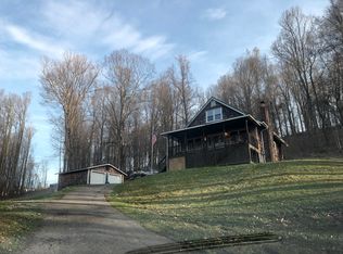 1745 Opekiska Ridge Rd, Fairmont, WV 26554