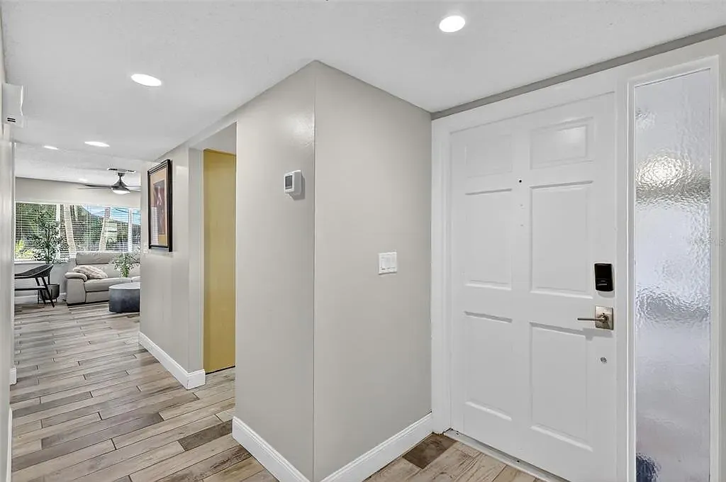 4 bed, 1700 sqft, $3,500 — Photo 3