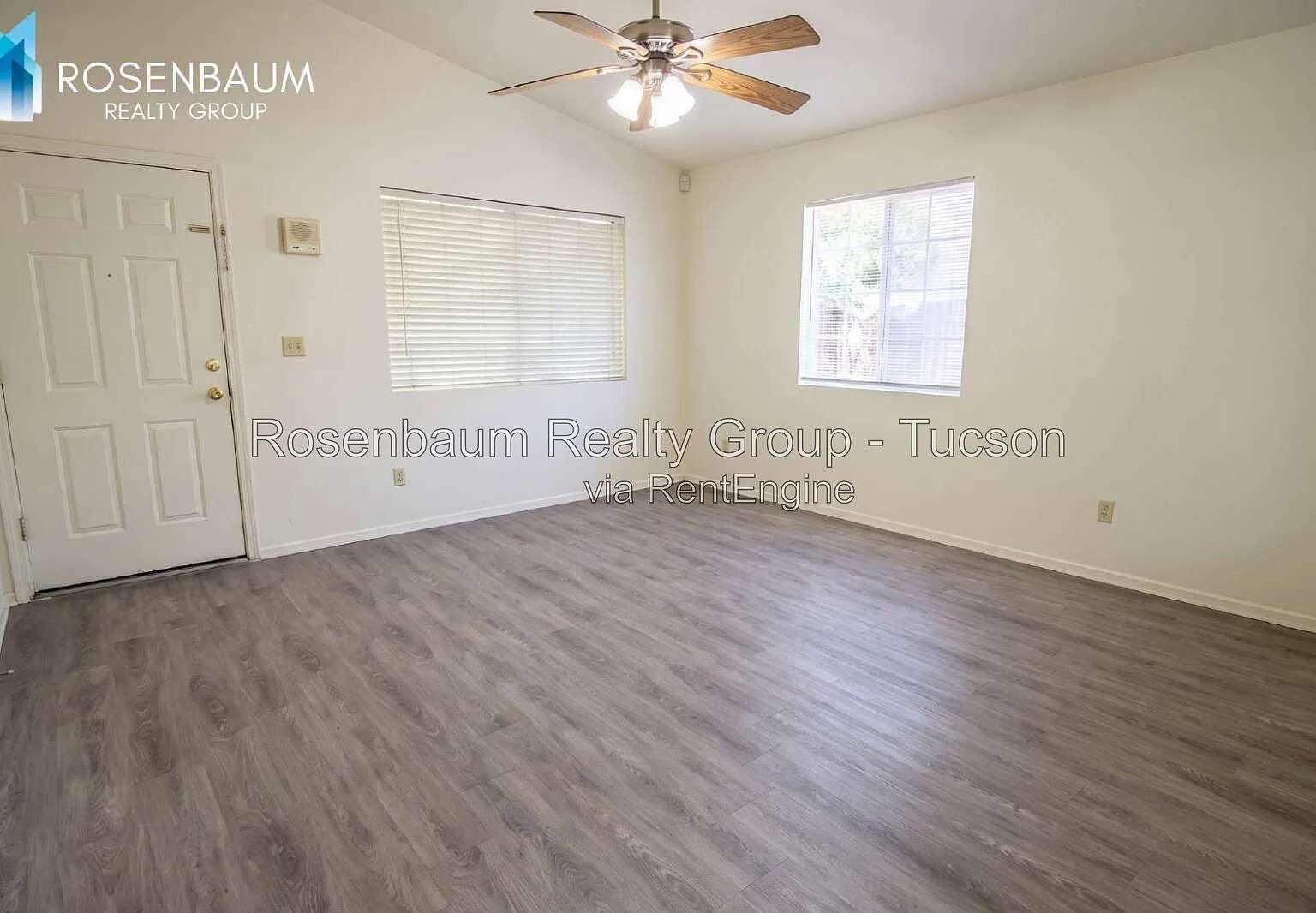 3 bed, 2.0 bath, 1297 sqft, $1,750 — Photo 2