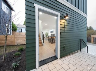 8312 9th Ave NW, Seattle, WA 98117