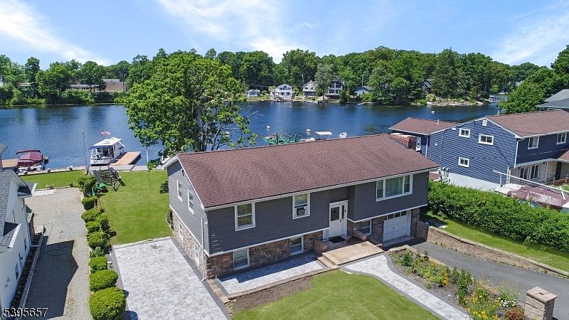 1st image of 109 Mount Arlington Blvd