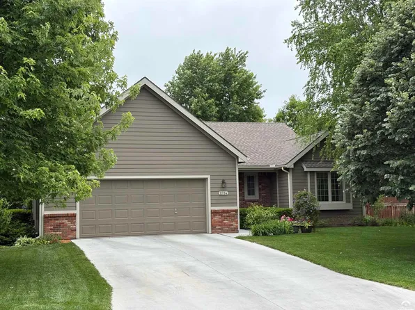 2714 Coneflower Ct, Lawrence, KS 66047