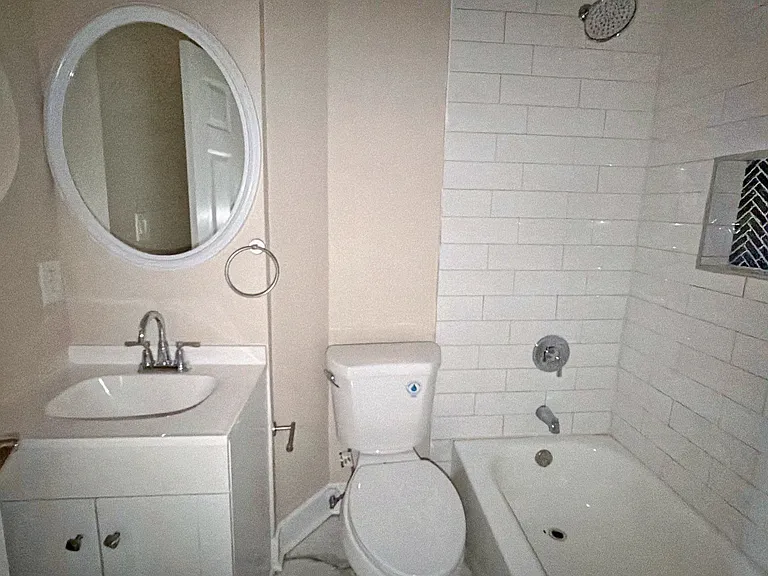 3411 Reisterstown Rd — Photo 18