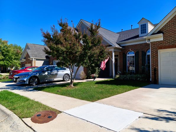 344 Hamlet Cir