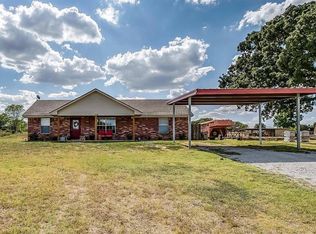 126 County Road 3693, Springtown, TX 76082