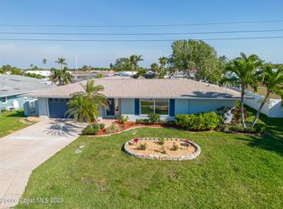 360 Dorset Dr, Cocoa Beach, FL 32931