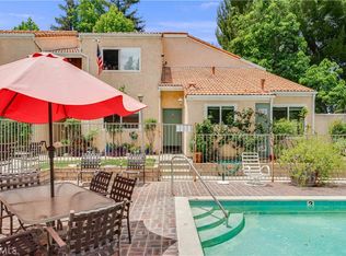 6300 Shoup Ave Unit 2, Woodland Hills, CA 91367