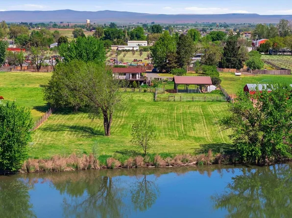 144001 W North River Rd, Prosser, WA 99350