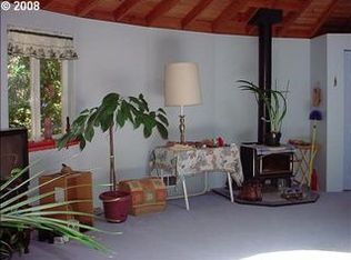 1901 23rd St, Florence, OR 97439