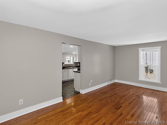 5th image of 1306 Ekin Avenue