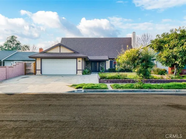 2914 S Rene Dr, Santa Ana, CA 92704