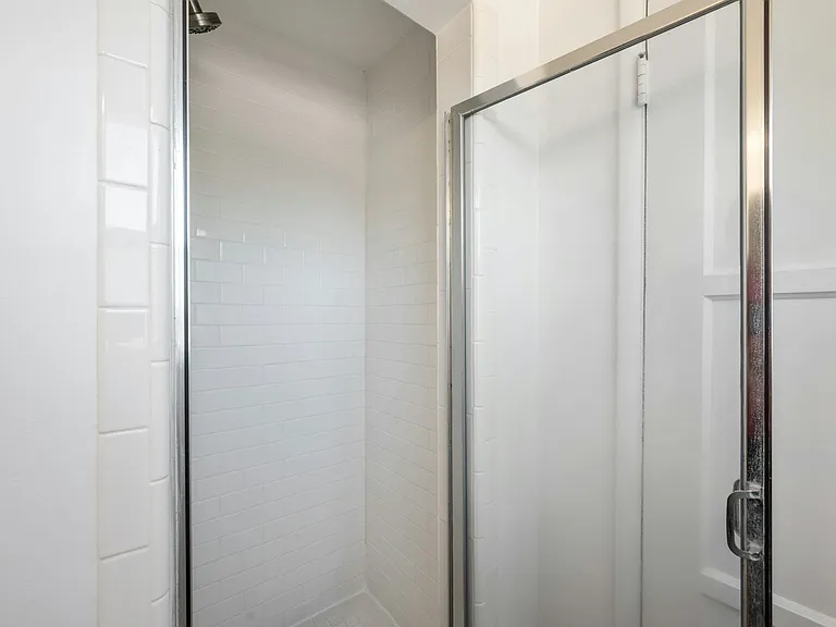 3409 Palos Verdes Dr N — Photo 33