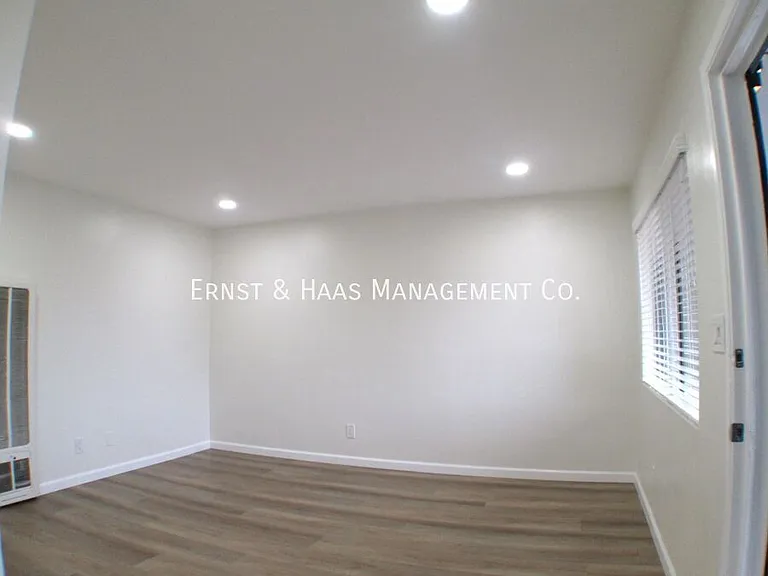 2223 E Spaulding St #7 — Photo 3