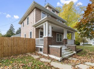 1348 Fond Du Lac St, West Bend, WI 53090