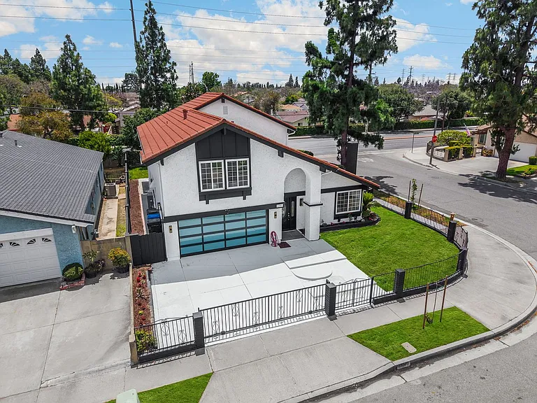11502 Bingham St — Photo 57