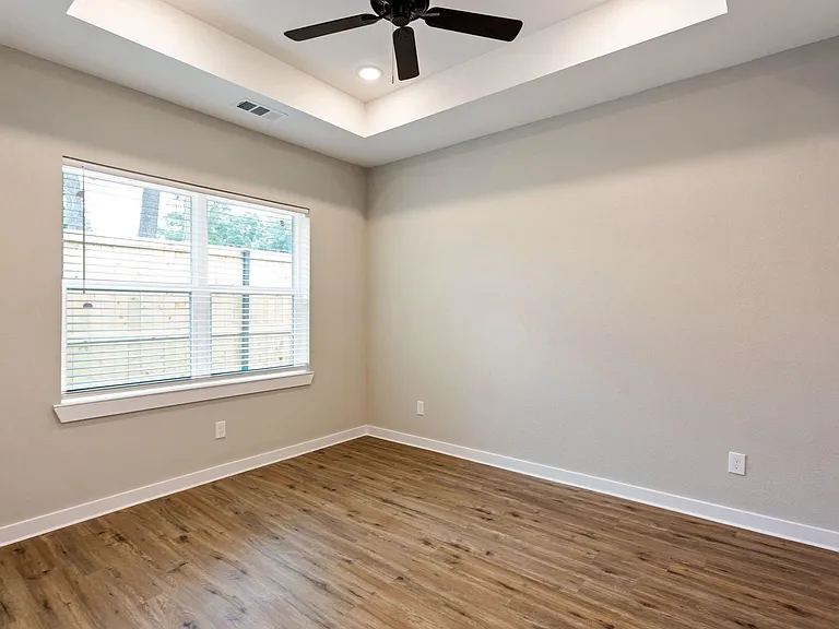 10317-10317 Lake Rd #15B — Photo 18