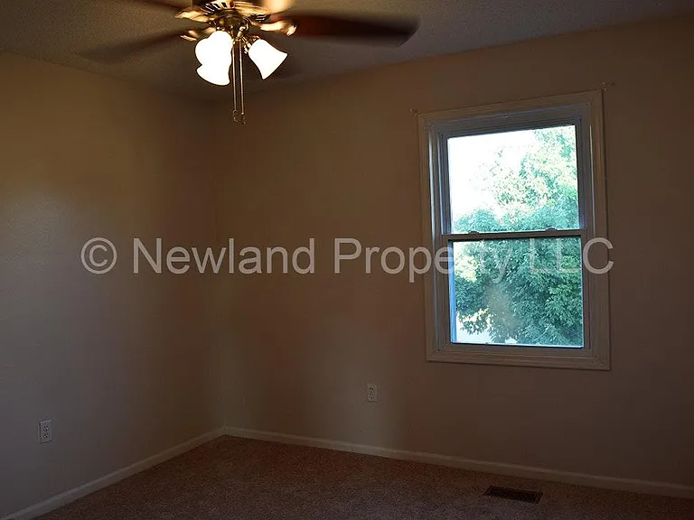 14306 S Summit Ct — Photo 21