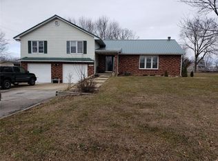22175 Rhyme Ln, Waynesville, MO 65583