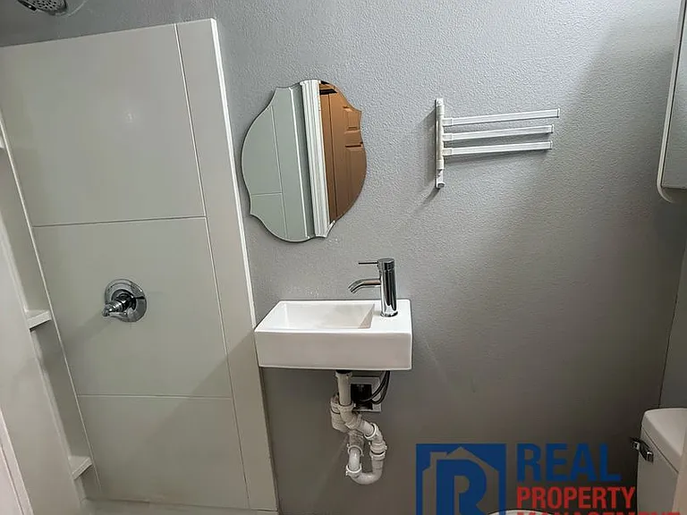 244 Palmetto St — Photo 16