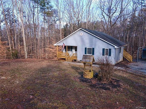 3rd image of 564 Roanoke Dr