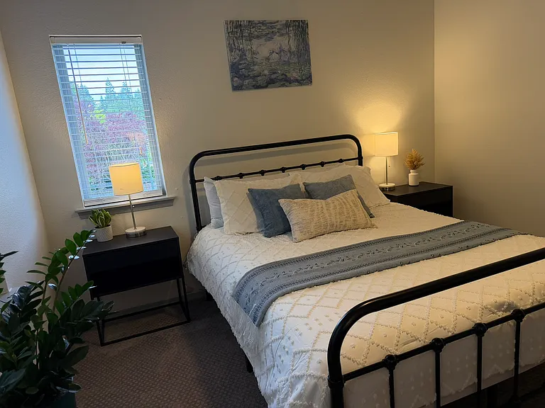 4063 Flora Dr — Photo 9