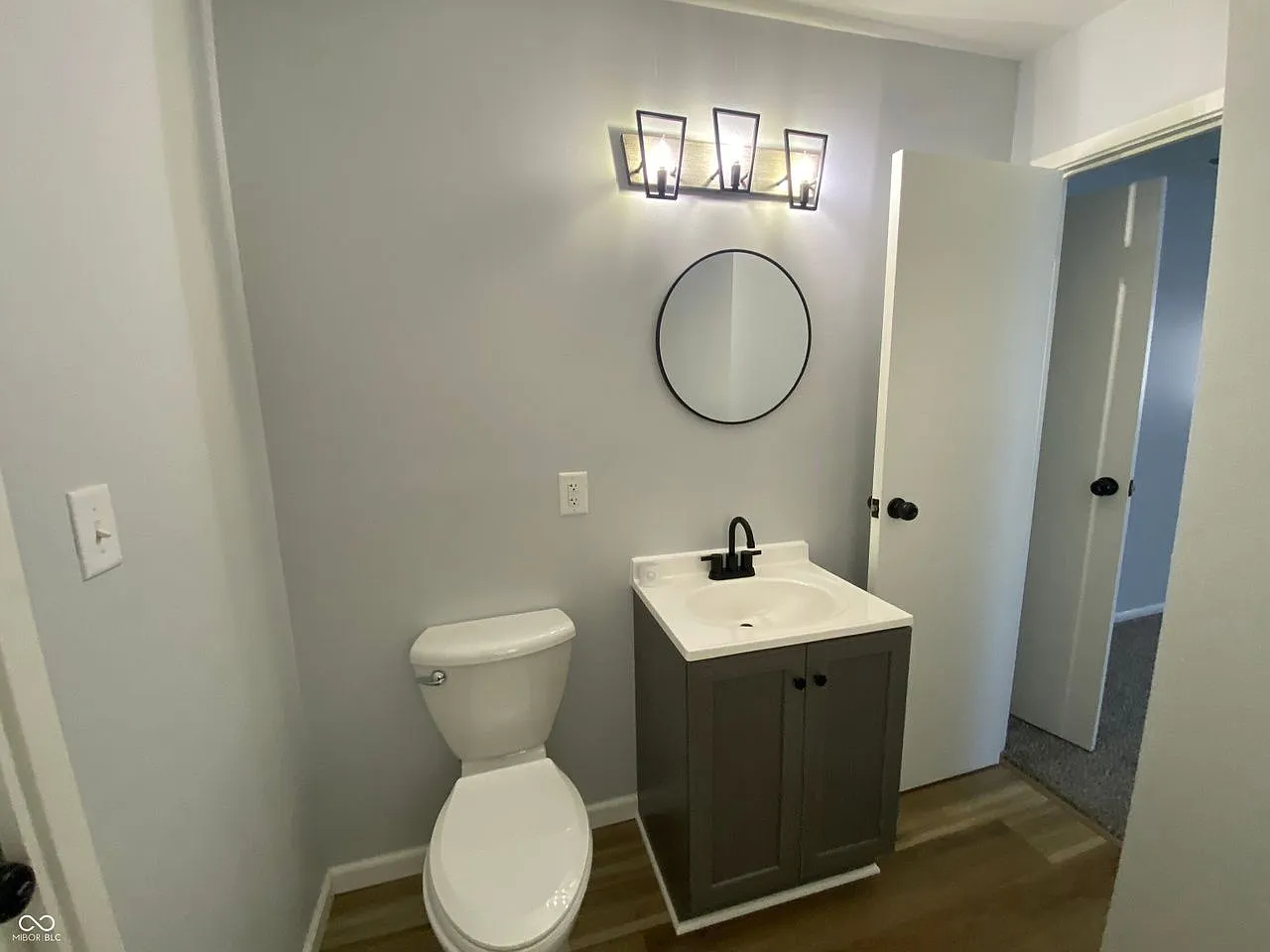 3 bed, 2.5 bath, 1187 sqft, $1,980 — Photo 4