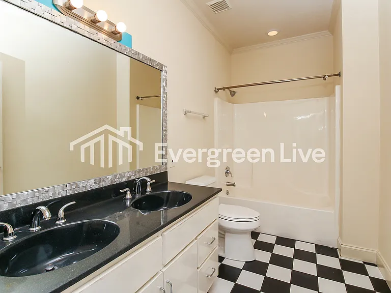 533 Wynn Rd — Photo 14