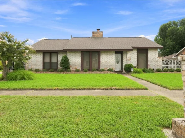 10126 Sagegreen Dr, Houston, TX 77089