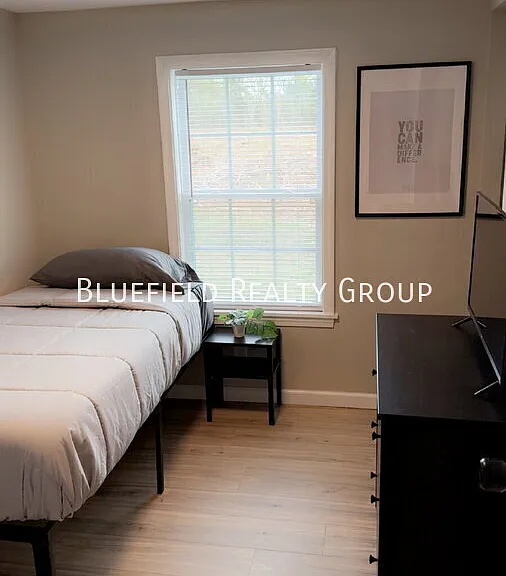 723 Reynolds Rd #A — Photo 8