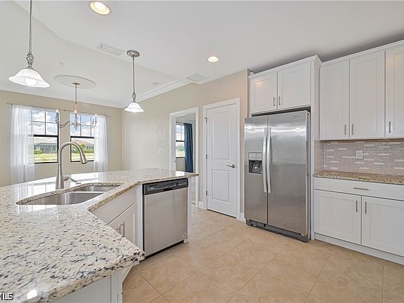 5th image of 11765 Grand Belvedere Way Unit 102