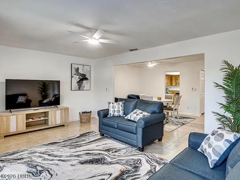 19 Tomoka Meadows Blvd — Photo 3