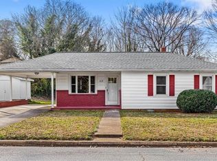 415 Dixie St, Lexington, NC 27292