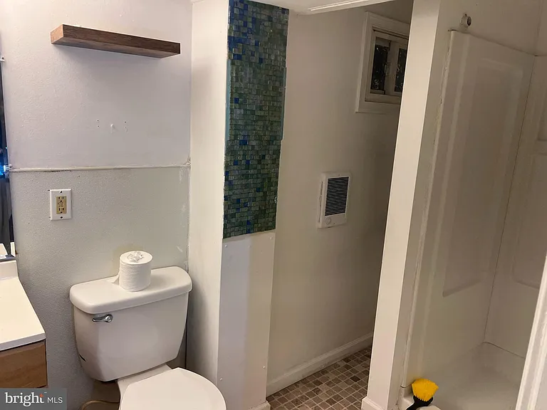 16 S New St #1 — Photo 8