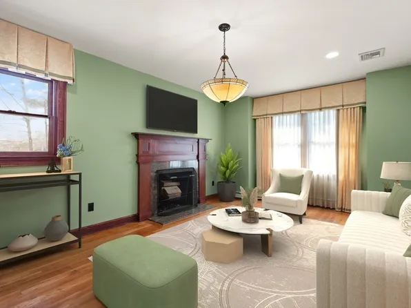 58 Ames St, Sharon, MA 02067