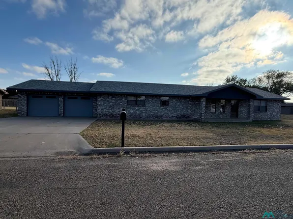 1114 Gemini Cir, Portales, NM 88130
