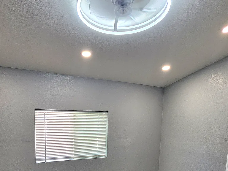 148 E Tamarack Ave #13 — Photo 18