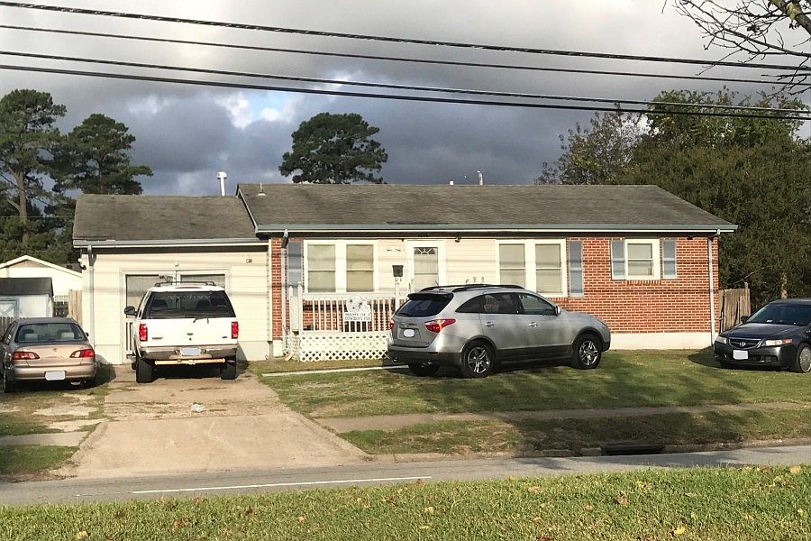 1st image of 1606 Cavalier Blvd