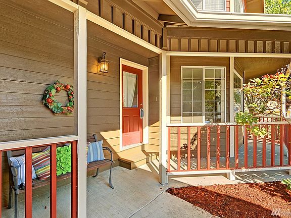 2nd image of 7215 184th Street Ct E