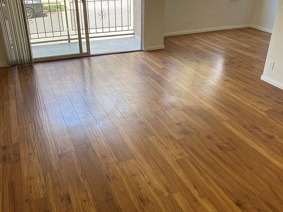 3rd image of 1403 Westgate Avenue Rochester Ave #11856-04