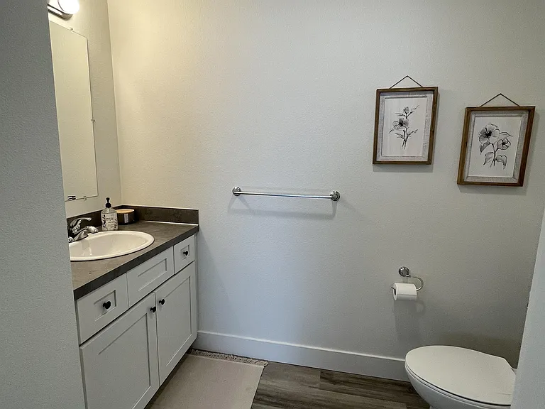 931 Prospect St #2 — Photo 4