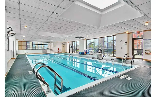 Rented by Douglas Elliman | media 15