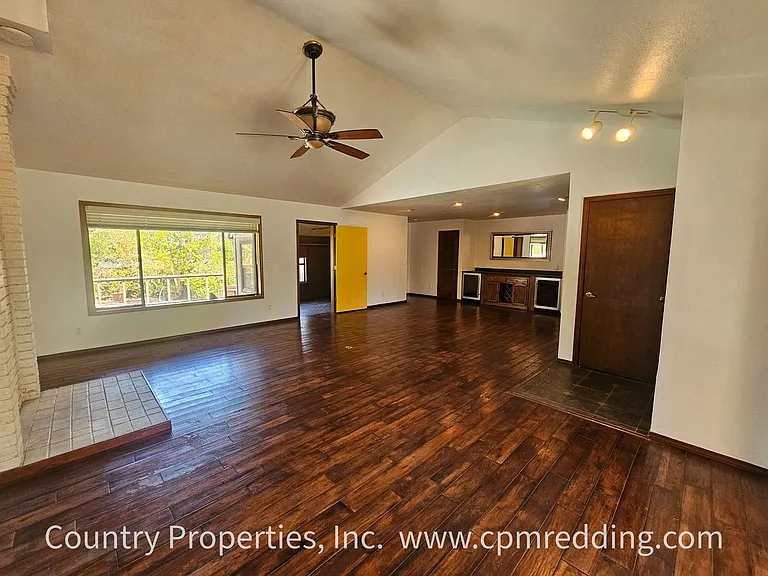 3779 Rosita Dr — Photo 3