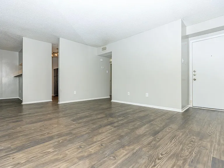 12148 Jollyville Rd — Photo 85