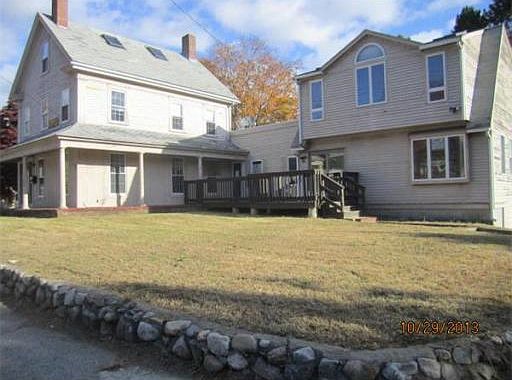 1st image of 185 Essex St